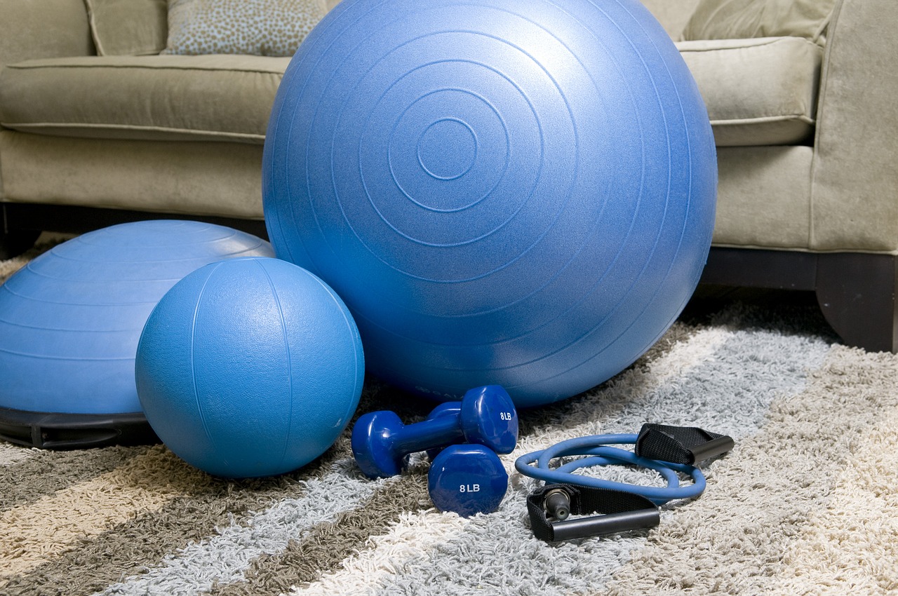 swiss ball and weights 